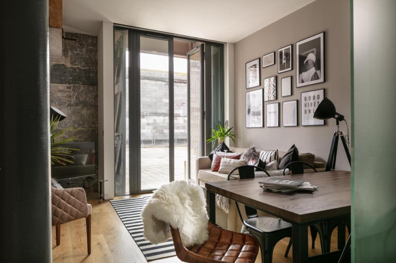Two-Bedroom Apartment At Royal William Yard, Plymouth Bagian luar foto